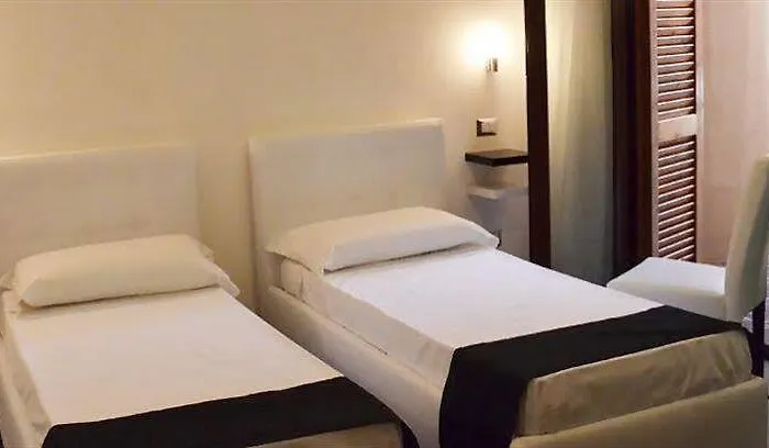 Гостевой дом Sweetdreams Placa Civica 3*