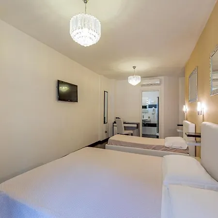 Sweetdreams Plaça Civica 3*